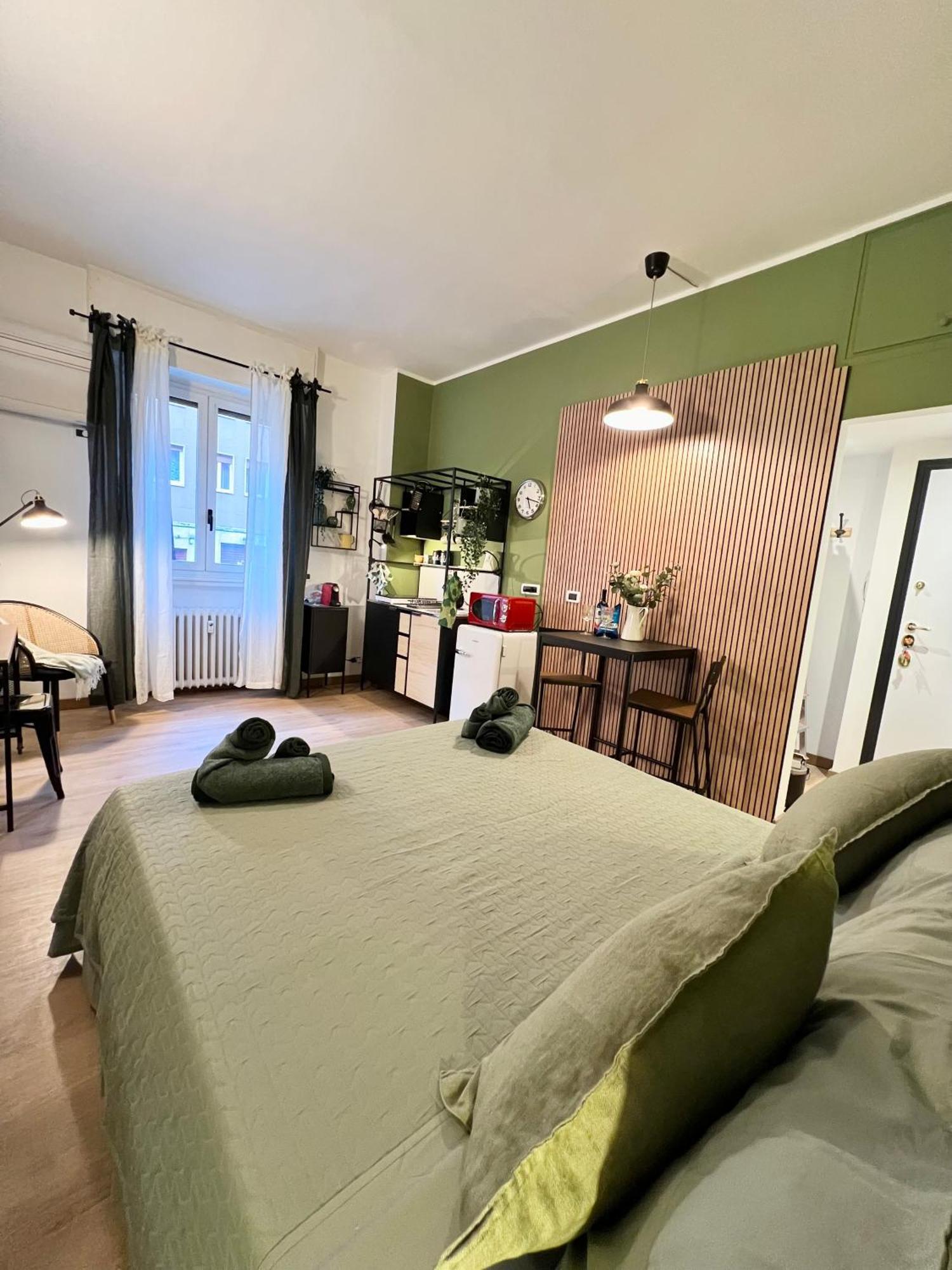 La Bella Milano Charme Apartment 3 Km Away From Duomo/ Netflix & Wi-Fi Included المظهر الخارجي الصورة