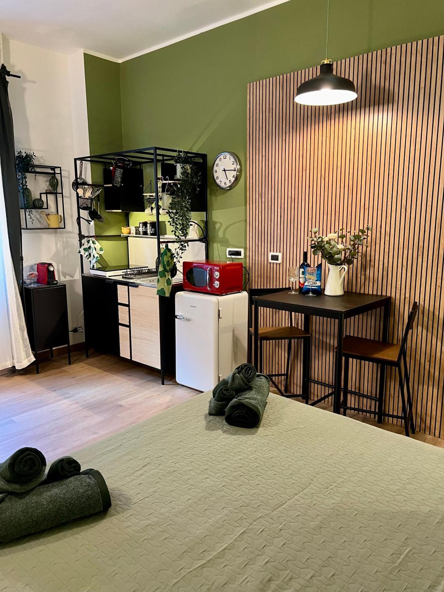 La Bella Milano Charme Apartment 3 Km Away From Duomo/ Netflix & Wi-Fi Included المظهر الخارجي الصورة